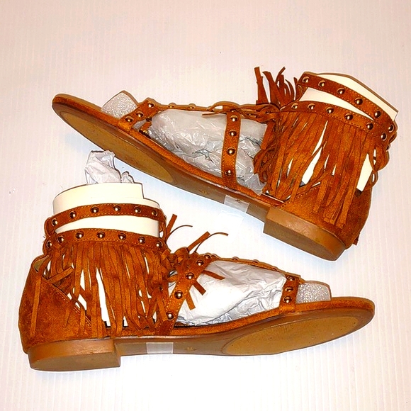 ๐ฃ๐พLEMON DROP๐พ by PRIVILEGED Eresma in Cognac fancy shoes - Picture 8 of 13